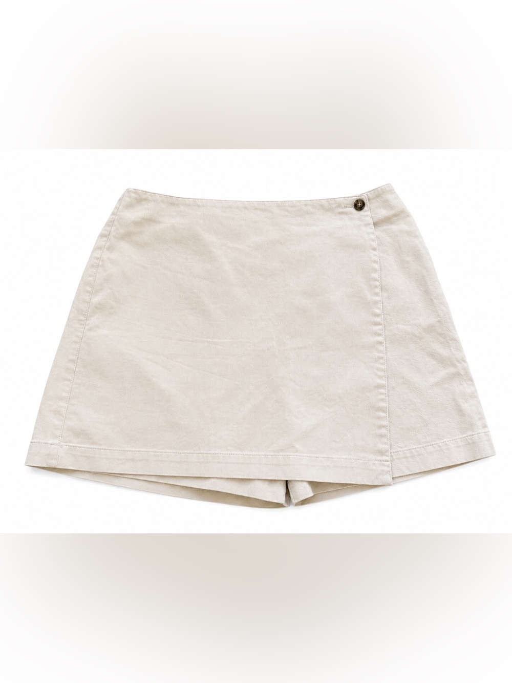 Liz Claiborne sport beige skort